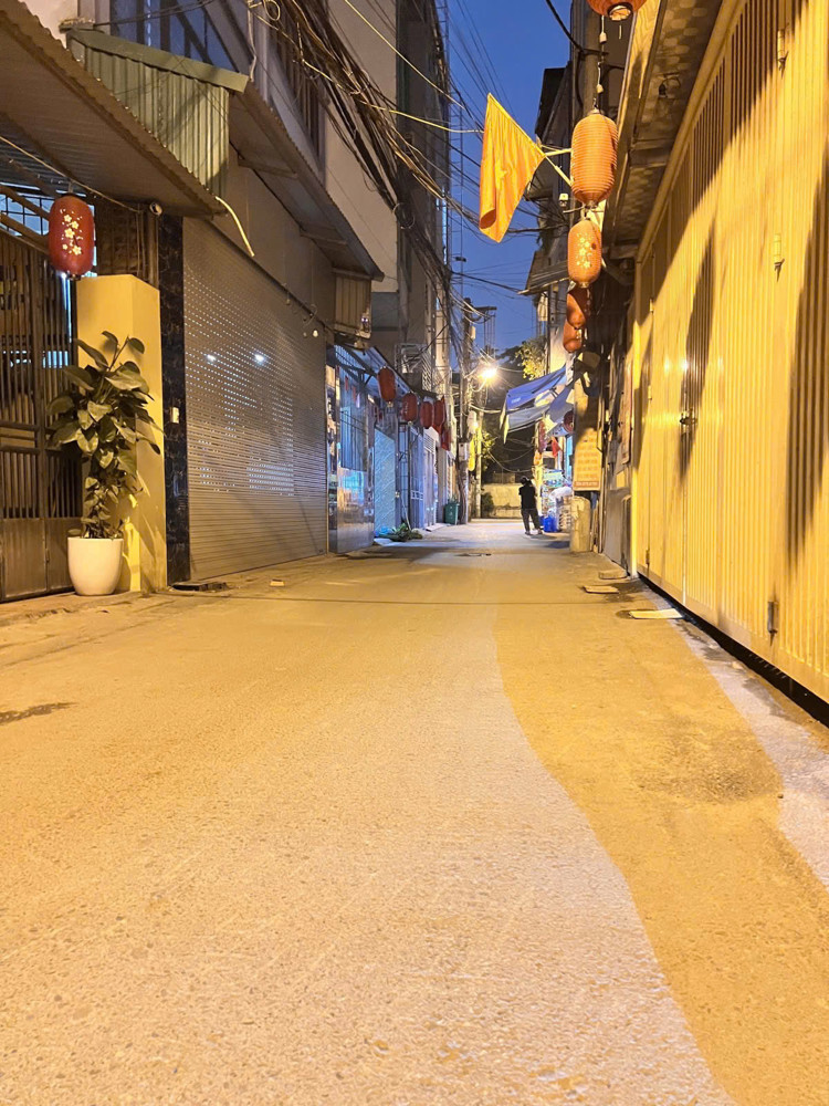 Bán Nhà Bằng Liệt Hoàng Mai 50M2 5T Mặt Tiền 5M Giá Hơn 13 Tỷ Thang Máy Lô Góc Ô Tô Tránh Nhau