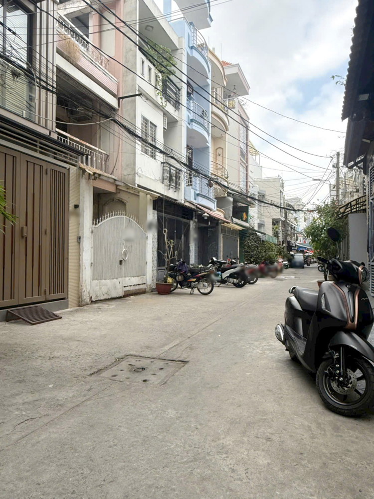 Bán Nhà Hẻm 6M Oto Trước Nhà Âu Dương Lân P3q8 Chánh Hưng