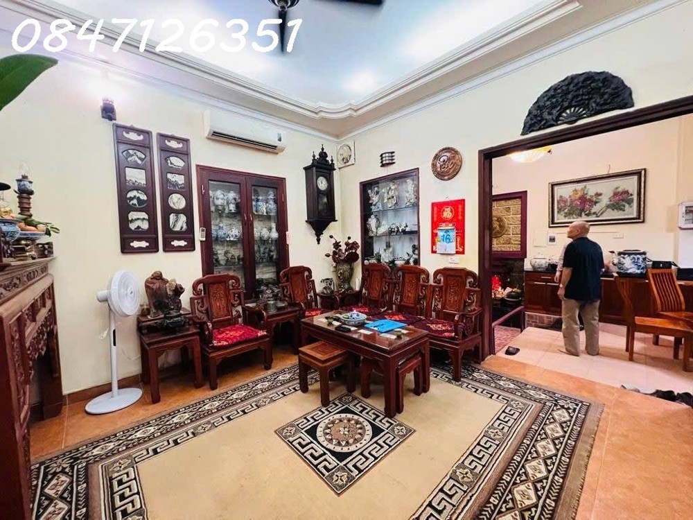 Nhà Đẹp Phố Cầu Giấy 54M 4T, Mt 6.5M, Dân Xây Cực Chắc, 13.9 Tỷ