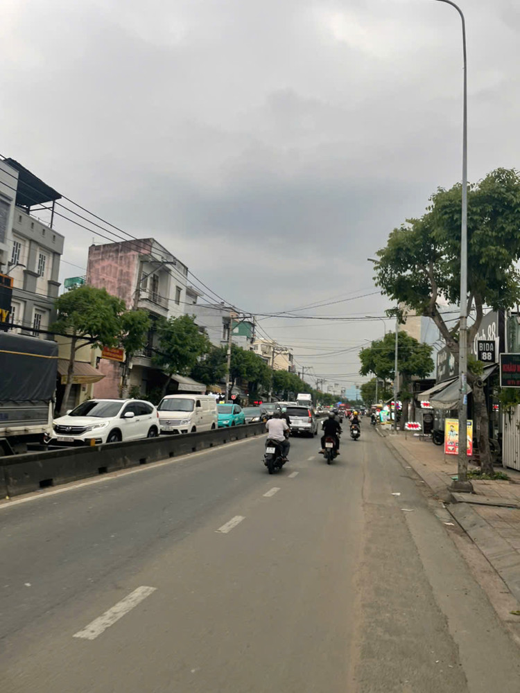 Giảm Sốc – Bán Nhà Mặt Tiền Nguyễn Thị Sóc (10X48) – Gần Chợ Đầu Mối – Hóc Môn