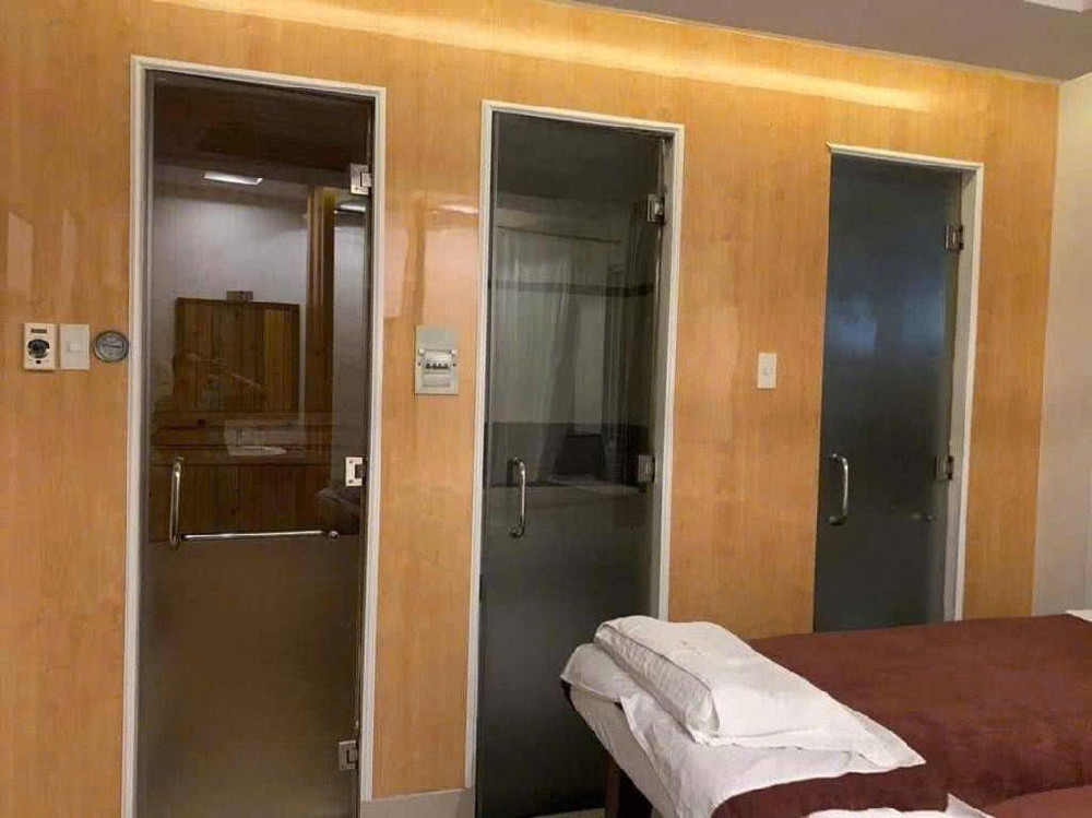 Quận 7, Cần Bán Khách Sạn 3 Sao, 8 Tầng, Chỉ Hơn 40 Tỷ, Tại Khu Dân Cư Tân Quy, Mới