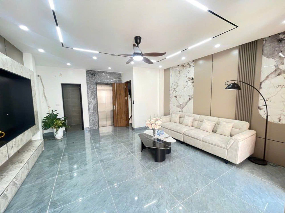 Tác Phẩm Nhà Phố Cao Cấp – Trung Tâm Thạch Bàn