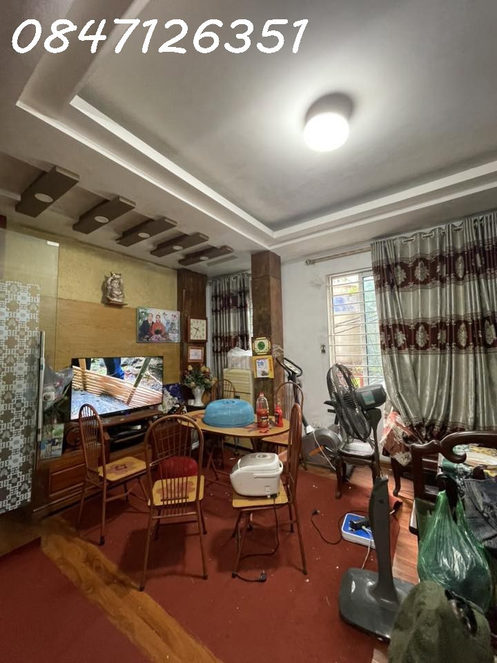 Ô Tô Qua Nhà, Lô Góc Kinh Doanh Cầu Giấy 43/50M 5T, Chỉ Hơn 18 Tỷ