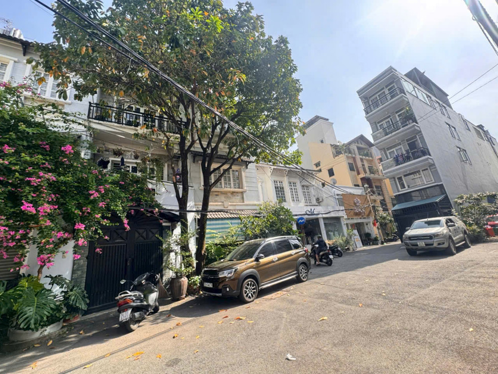 Siêu Hiếm 160M2 - Ngang 6,8M*24m - Bán Nhà 5 Tầng Thang Máy Đ.nguyễn Thị Minh Khai, Quận 1 - Chỉ