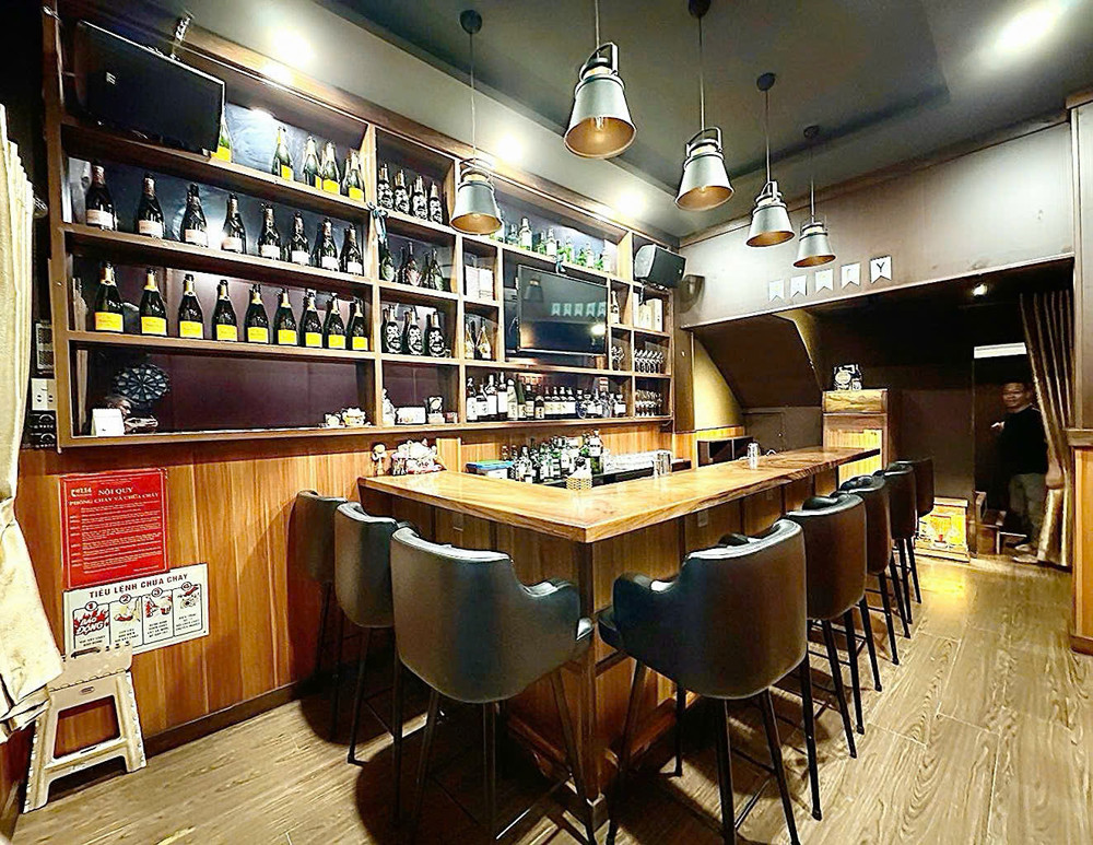 Bán Nhà 4 Tầng Hxh Đ.lê Thánh Tôn, Bến Nghé, Quận 1 - Dt 42M2 - Hdt 30Tr/th - Khu Phố Nhật Nổi