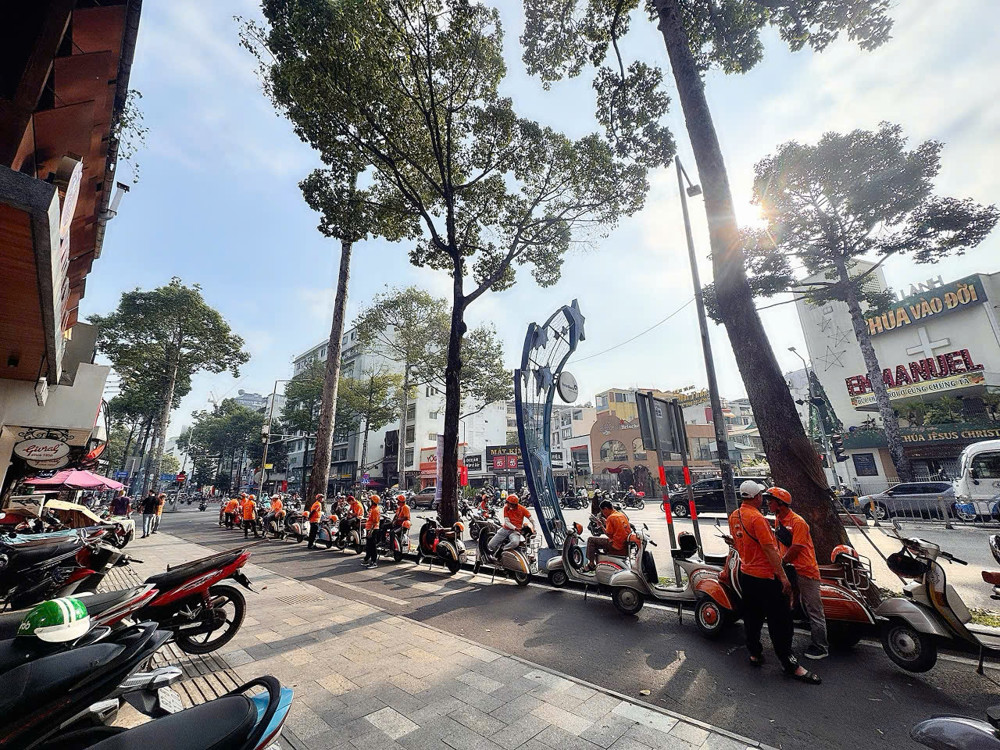 Vị Trí Siêu Vip - Bán Nhà Mtkd Đ.trần Hưng Đạo, Quận 1 - Dt 4M*20m Vuông Đẹp - Hdt Đều 50Tr/th 