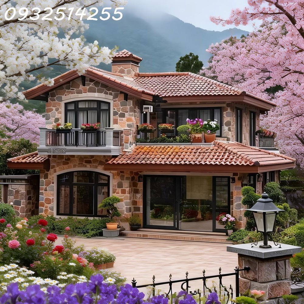 Biệt Thự View Thăng Long - 2 Mặt Tiền - Trung Tâm Cẩm Lệ - 240M2 - Giá Rẻ Nhất Khu Vực