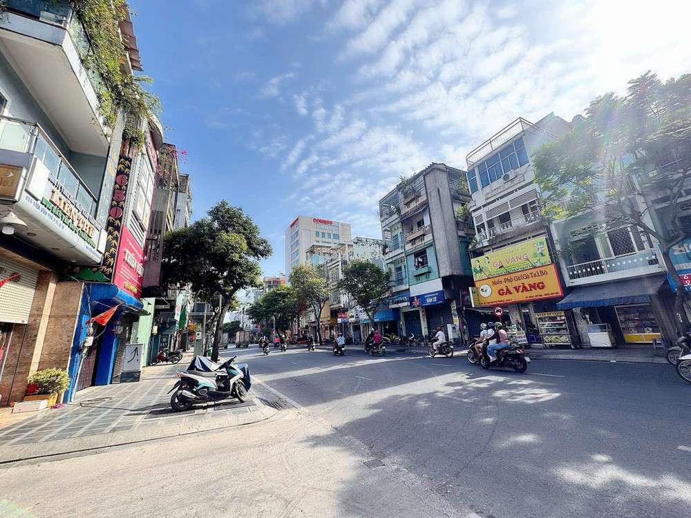 Hiếm - Bán Nhà 4 Tầng Mtkd Đ.điện Biên Phủ, Quận 3 - Ngay Ngã 6 Lý Thái Tổ - Dt 66M2 Full Thổ Cư 