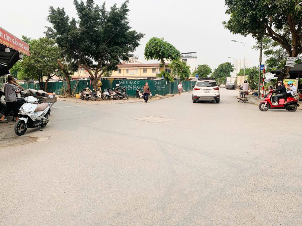 Bán Nhà Thạch Bàn Long Biên – 65M² – Gara Ô Tô – Thang Máy – Full Nội Thất – Nhà Đẹp Ở Ngay