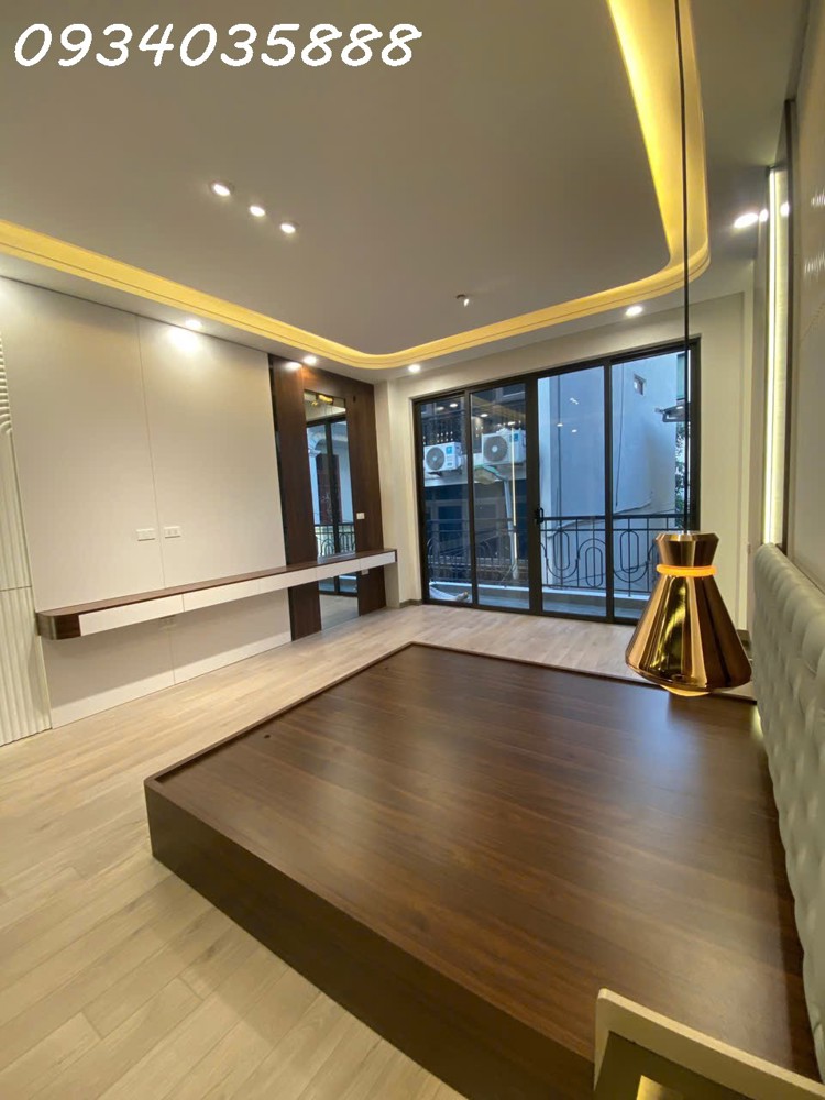 Thượng Thanh – Nhà Đẹp – Thang Máy – Full Nội Thất – Giá Trị Tăng Cao