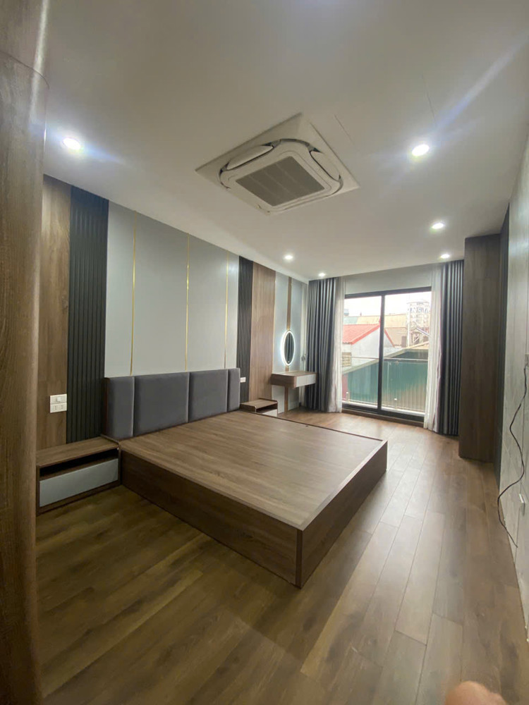 Án Nhà Thượng Thanh – 5 Tầng Thang Máy – Full Nội Thất – 10.5 Tỷ