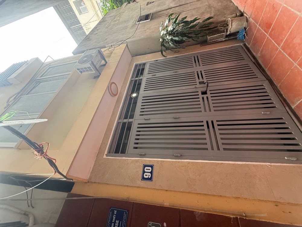 Nhà Sẵn Ở Luôn - Ngõ Nông - Vừa Tầm Tiền