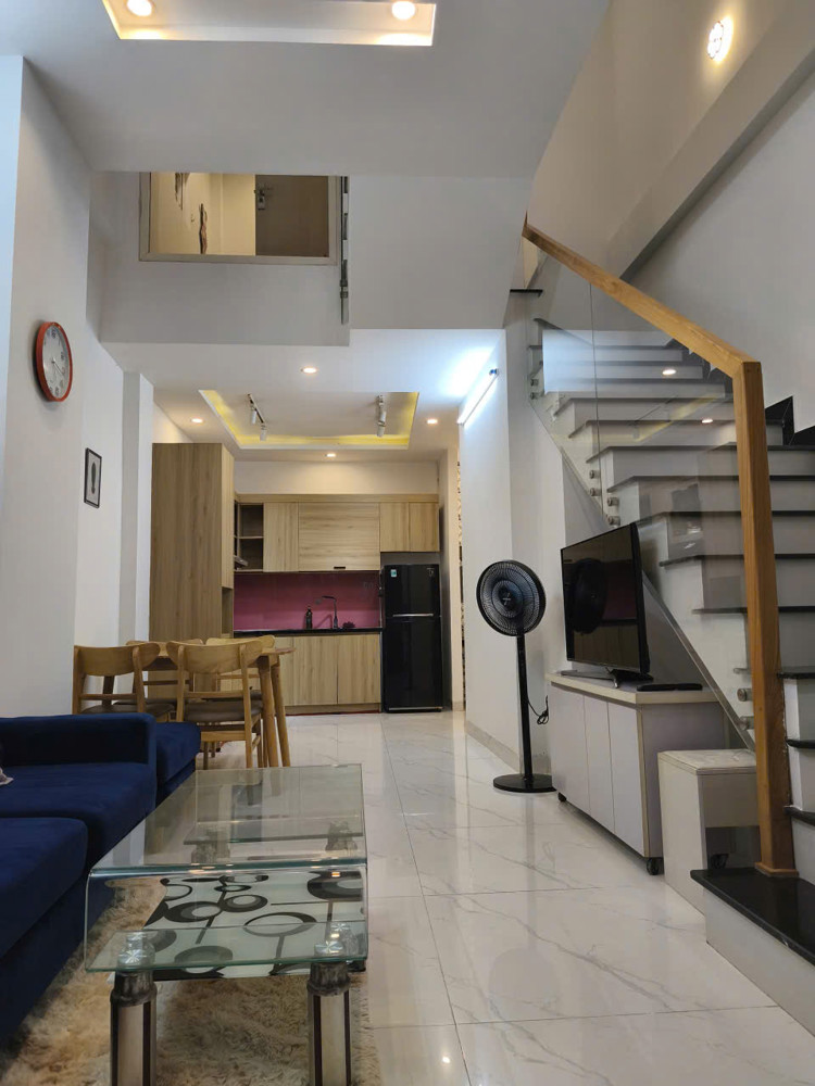 ► Nhà Kiệt 3M Thông Phạm Văn Nghị, 3 Tầng Đúc, Chính Chủ Xây Ở, Còn Mới, Hơn 4 Tỷ