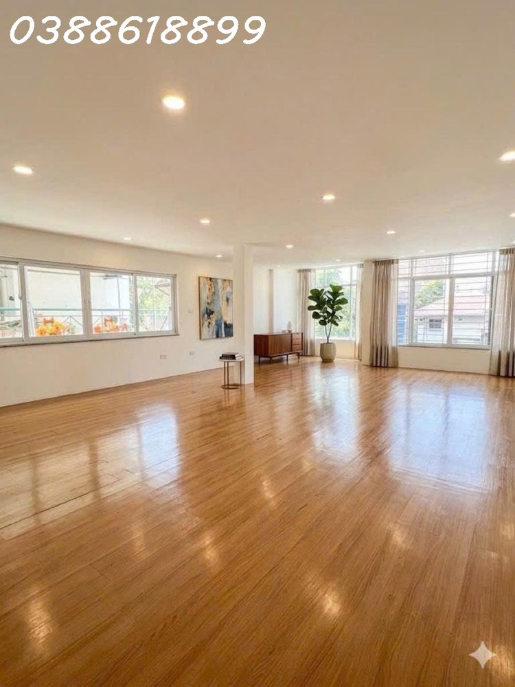 Bán Nhà Mặt Phố Ngọc Khánh - Lô Góc - Trung Tâm Ba Đình - Sẵn Gpxd 9 Tầng