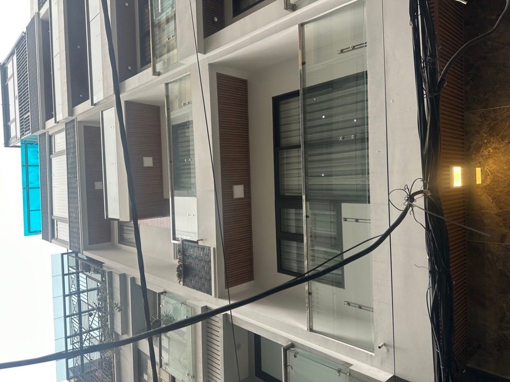 Bán Nhà Ngọc Thuỵ 44M X 7T Gara Oto Thang Máy Nhỉnh 15T Còn Tl