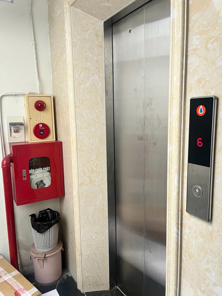 Cần Bán Nhà Quan Nhân, Thanh Xuân, Phân Lô Oto, 7 Tầng Thang Máy, Kinh Doanh, Vp, Hơn 20 Tỷ