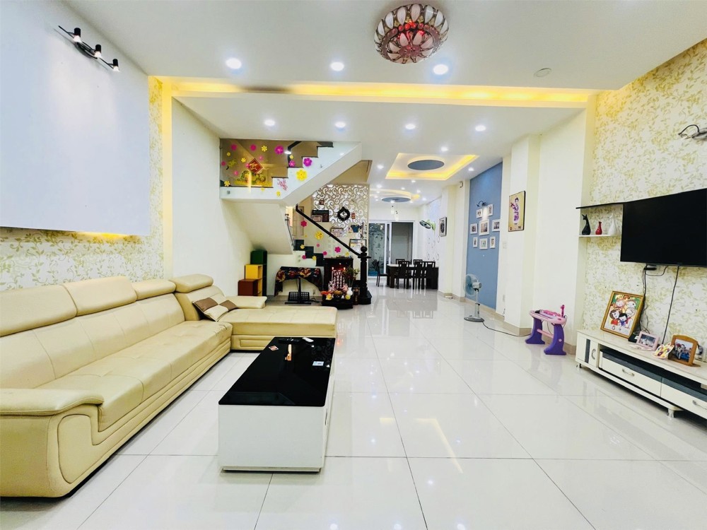 Ngộp Bank Gấp Bán, Giảm Từ 13 Tỷ Chỉ Còn 10.85 Tỷ, Đường Số 9, P.16, Dt 113M2,3 Tầng, Hxh