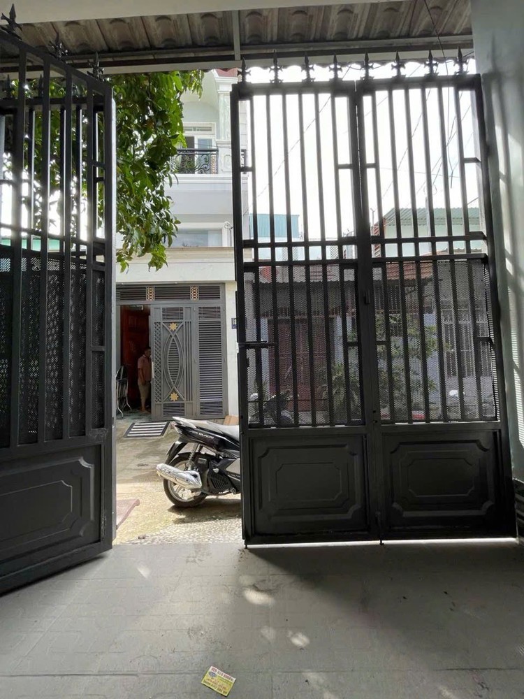 Hàng Hiếm Trường Chinh – Mặt Tiền Hẻm 8M –