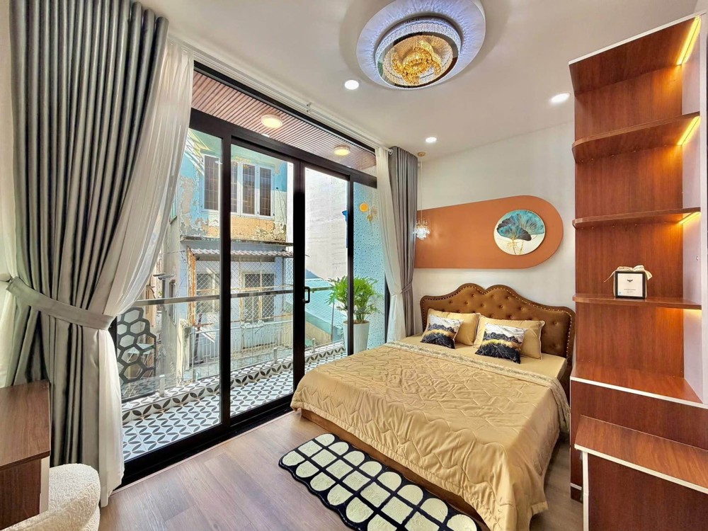 Siêu Phẩm Town House - Khu Vip Đoàn Thị Điểm - Trung Tâm Phú Nhuận - Vài Bước Ra Otô - 4 Tầng Sân