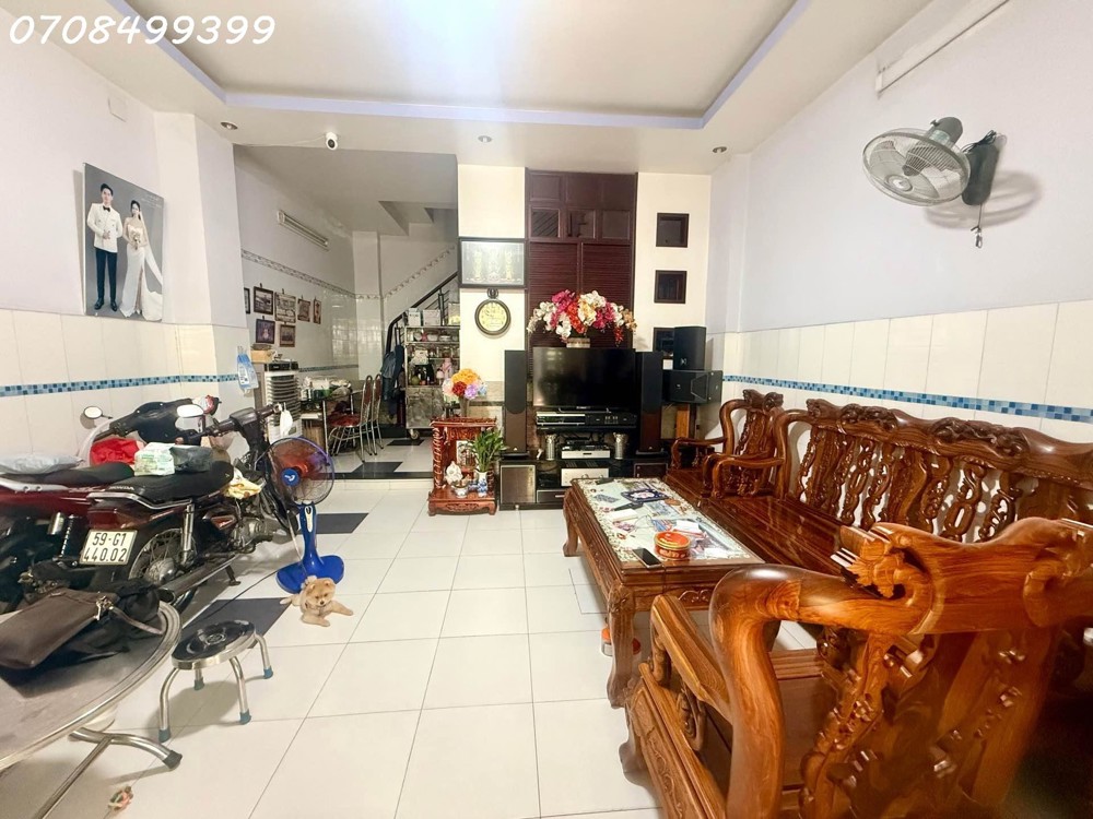 Hẻm Ôtô 7 Chỗ – 3 Tầng Hoàn Công – Ngay Ngã Tư An Sương – Gần Metro – Chỉ 6.2 Tỷ