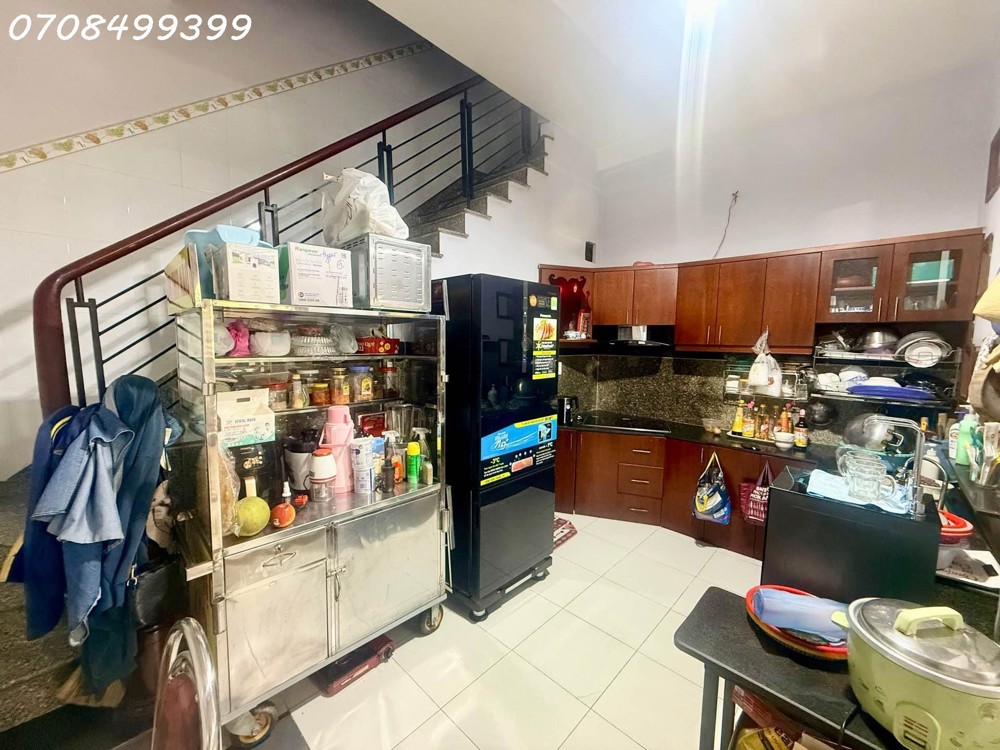 Hẻm Ôtô 7 Chỗ – 3 Tầng Hoàn Công – Ngay Ngã Tư An Sương – Gần Metro – Chỉ 6.2 Tỷ