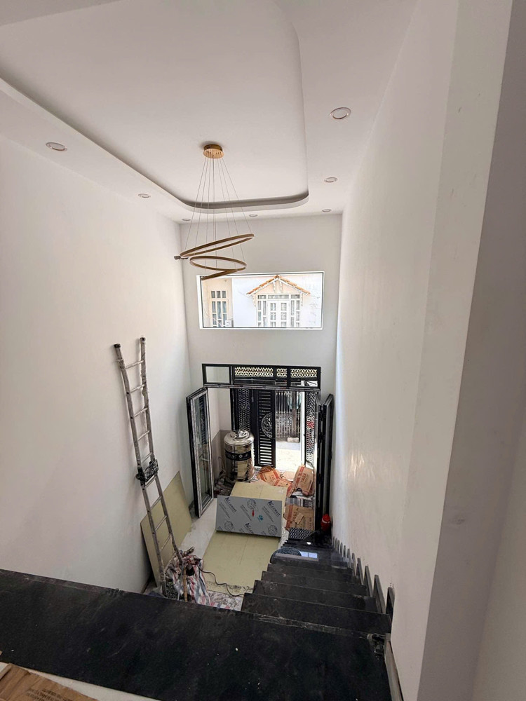 Nhà Hẻm Huỳnh Tấn Phát Q7 – Dt 49.8M² (3X17) – Giá 4Tỷ Nhỉnh