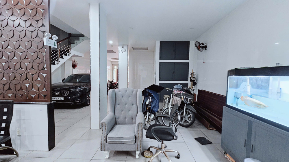 Tòa Nhà 276 Trịnh Đình Trọng Phù Hợp Trung Tâm Dào Tạo - Chdv - Dòng Tiền Mạnh - 181M2, 6 Tầng,