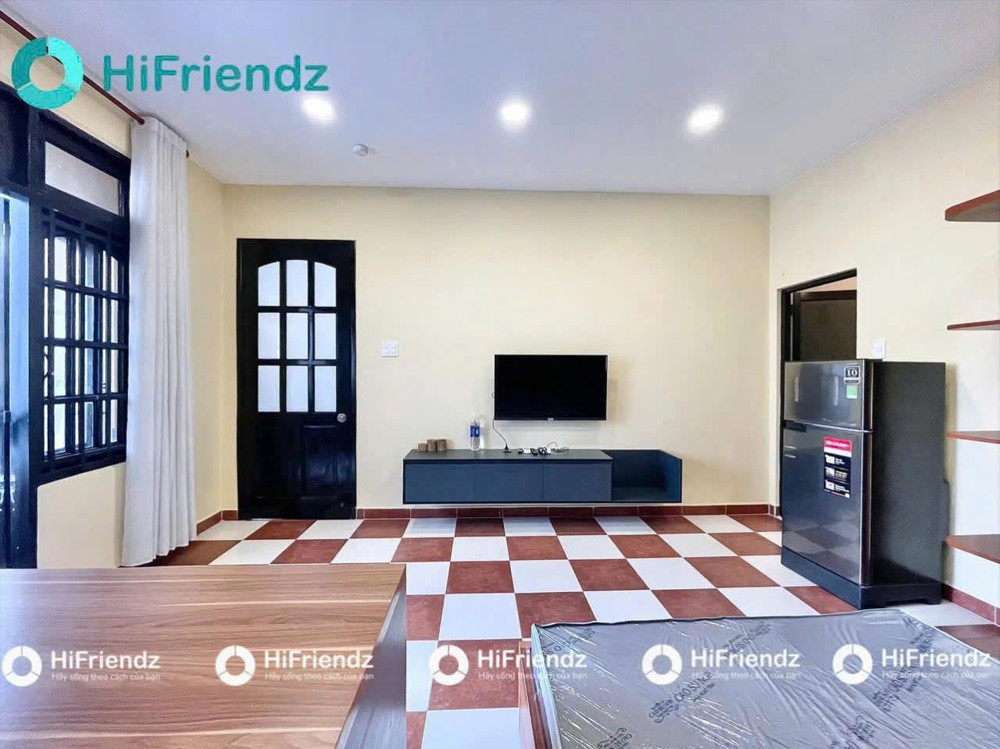 Phòng 201 Ban Công Rộng, Sáng Thoáng – Dọn Vào Ở Ngay