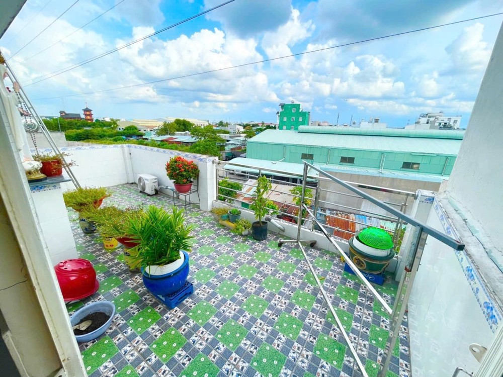 D2207 Siêu Phẩm Ngang 8M - Quận 12