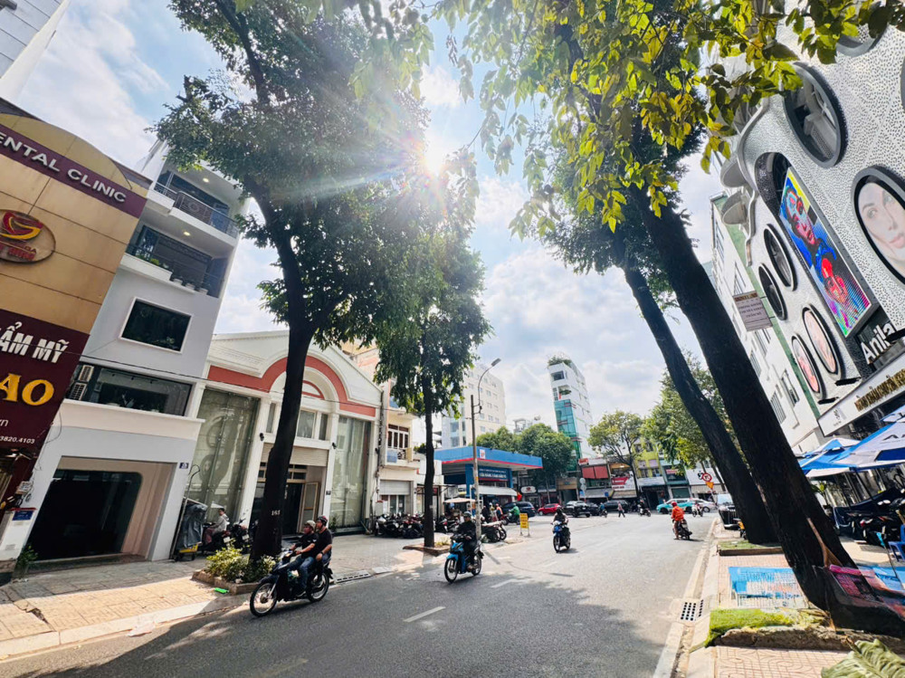 Bán Tòa Nhà 6 Tầng - Mặt Tiền Đ.phạm Ngọc Thạch, Quận 3- Dt 4,7M*22m- Khu Vip Khan Hiếm Nhà Bán