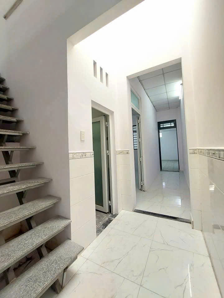 Giảm 500 Triệu Bán Gấp Nhà 2Mt Hẻm 8M Huỳnh Thị Hai Ngay Chợ Hạt Điều Chỉ 5.59 Tỷ