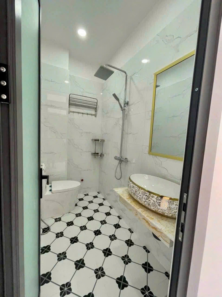 Nhà Phố 5 Tầng (4X16) Đường 6M Thông Trần Thị Năm (Tch10 Cũ), Quận 12 Giá Rẻ 6.6 Tỷ