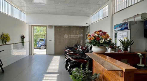 Bán Khách Sạn (8X25) Xây Dựng 5 Tầng Đường Tân Thới Nhất, Quận 12