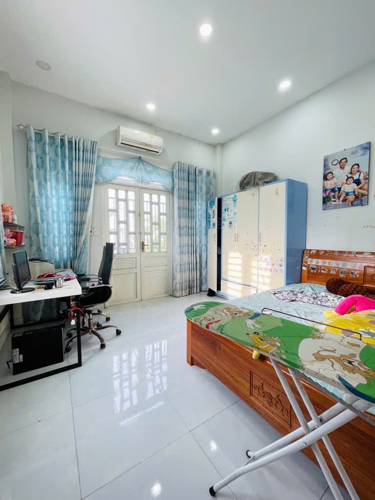 Nhà Đẹp Giá Tốt – Hẻm Xe Hơi Tch18 – Đối Diện Công Viên – Giá Chỉ 4,35 Tỷ