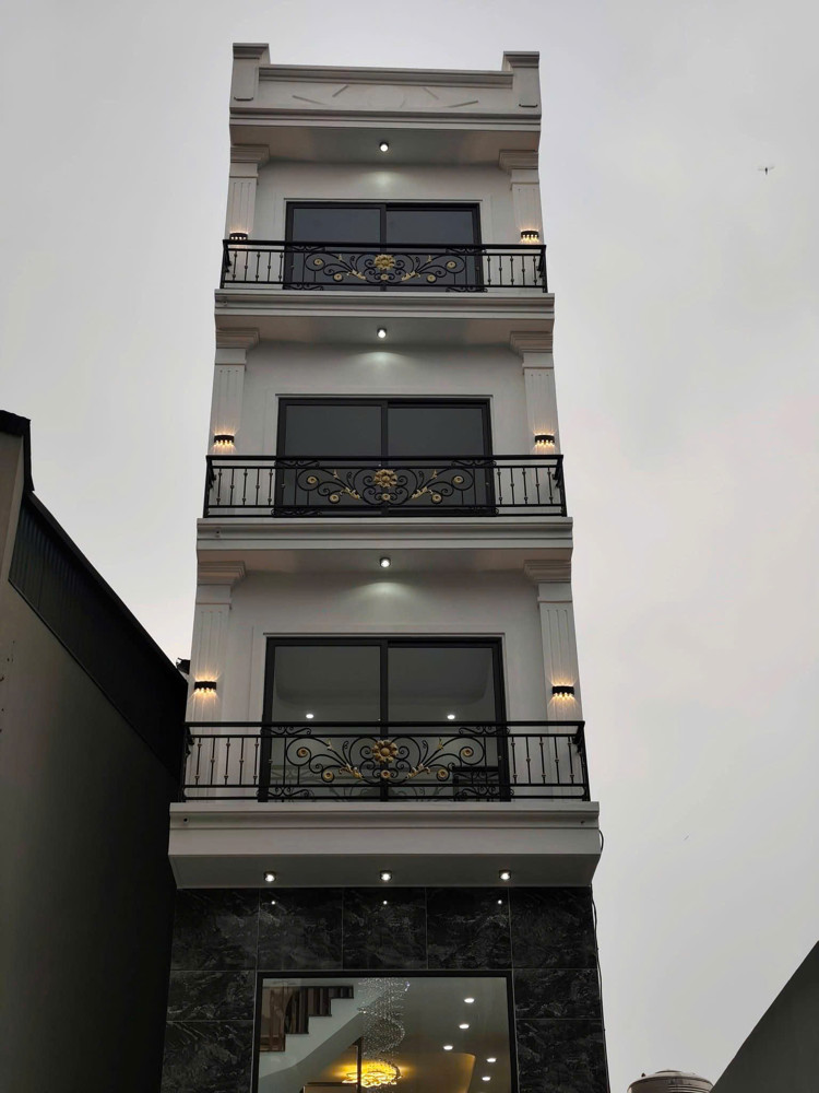 Đông Mỹ - Xã Nam Phù – 70M² – 5T – Nhà Mới –Ô Tô Đỗ Cửa- Giá Nhỉnh 6 Tỷ