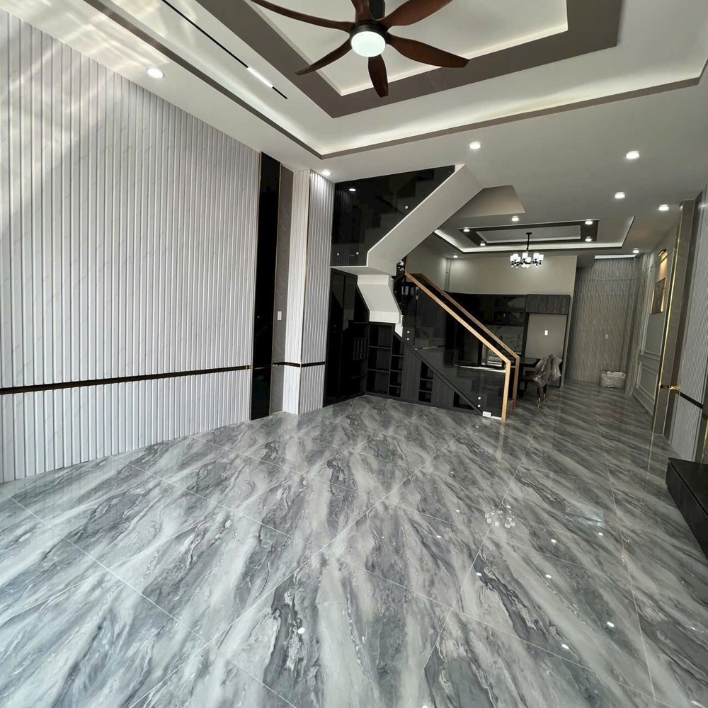 Chính Chủ Cần Bán Căn Nhà Tại Đinh Đức Thiện, Thị Trấn Cần Đước, Huyện Cần Đước, Long An