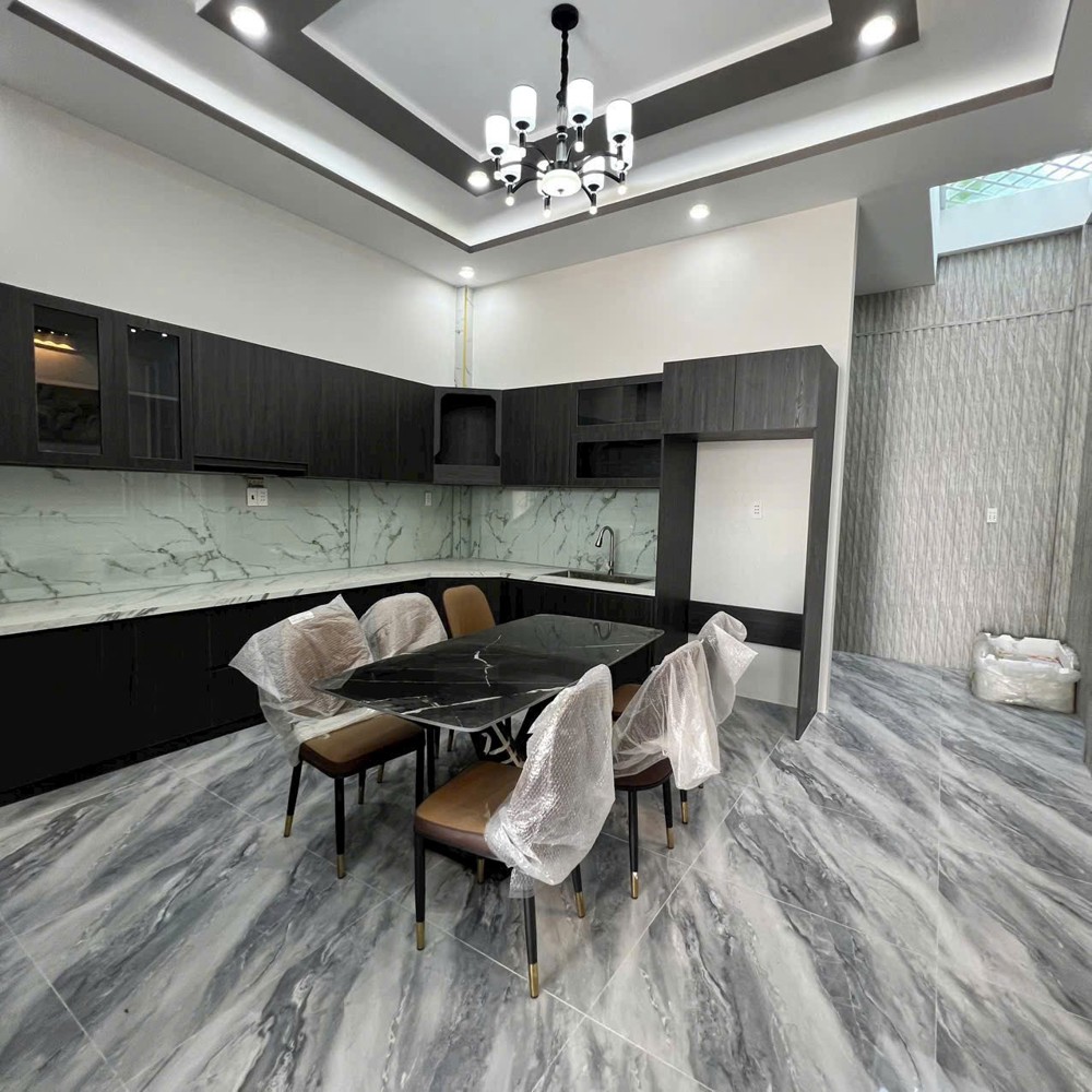 Chính Chủ Cần Bán Căn Nhà Tại Đinh Đức Thiện, Thị Trấn Cần Đước, Huyện Cần Đước, Long An