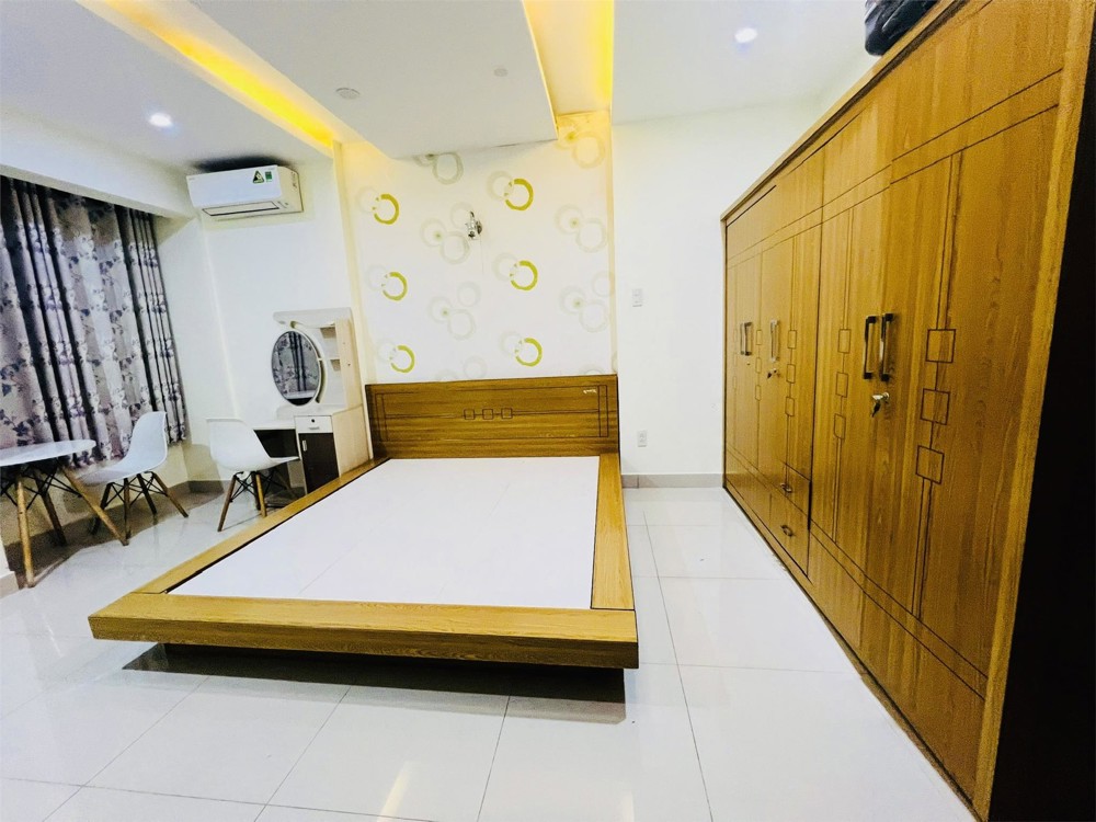 Ngộp Bank Gấp Bán, Dt 113M2, 3 Tầng, Hxh 8M, Chính Chủ