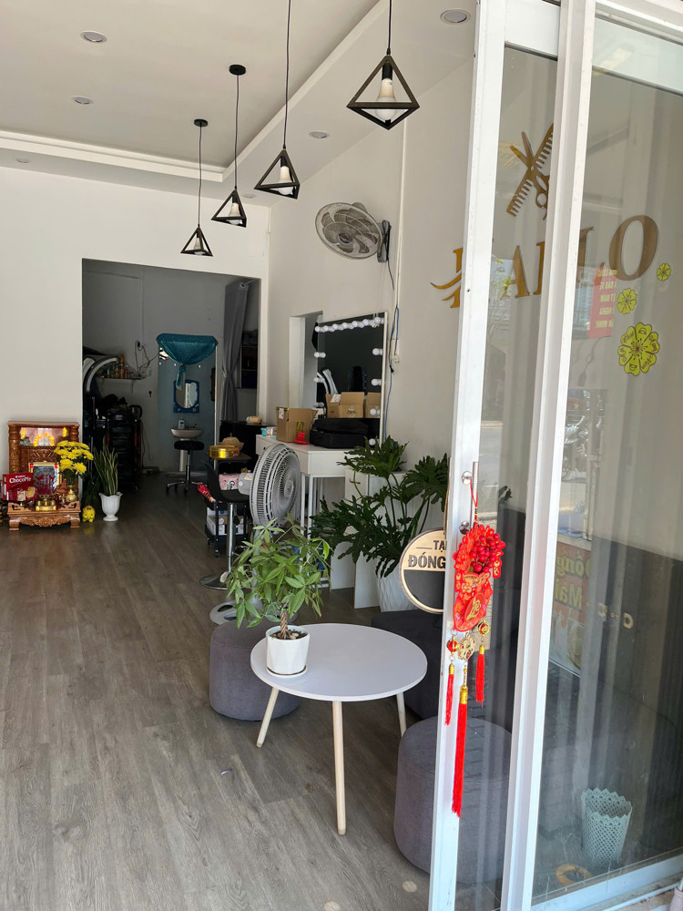 Cho Thuê Hoặc Sang Tiệm Tóc Có Phòng Ở Lại Tại Lâm Đồng