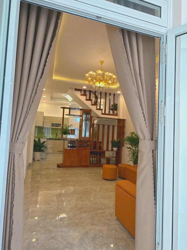 Nhà Đẹp 2 Mặt Thoáng – Gần Chợ Ngô Quyền – Full Nội Thất Xịn