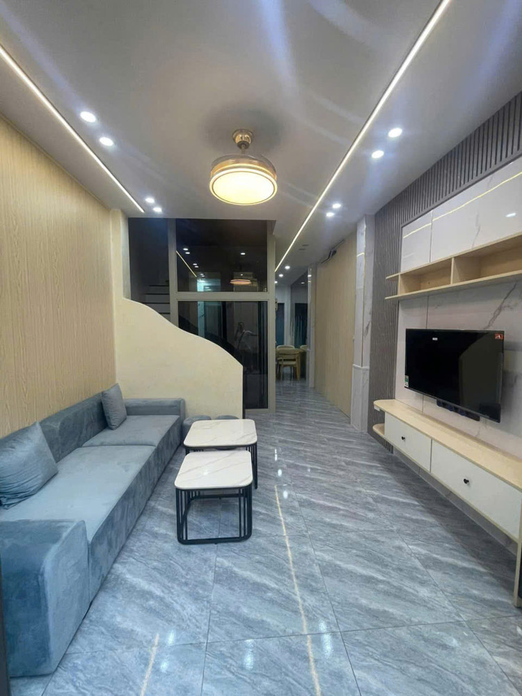 Ngọc Thụy – Không Gian Sống Chọn Lọc – Nhà Đẹp Không Có Căn Thứ 2