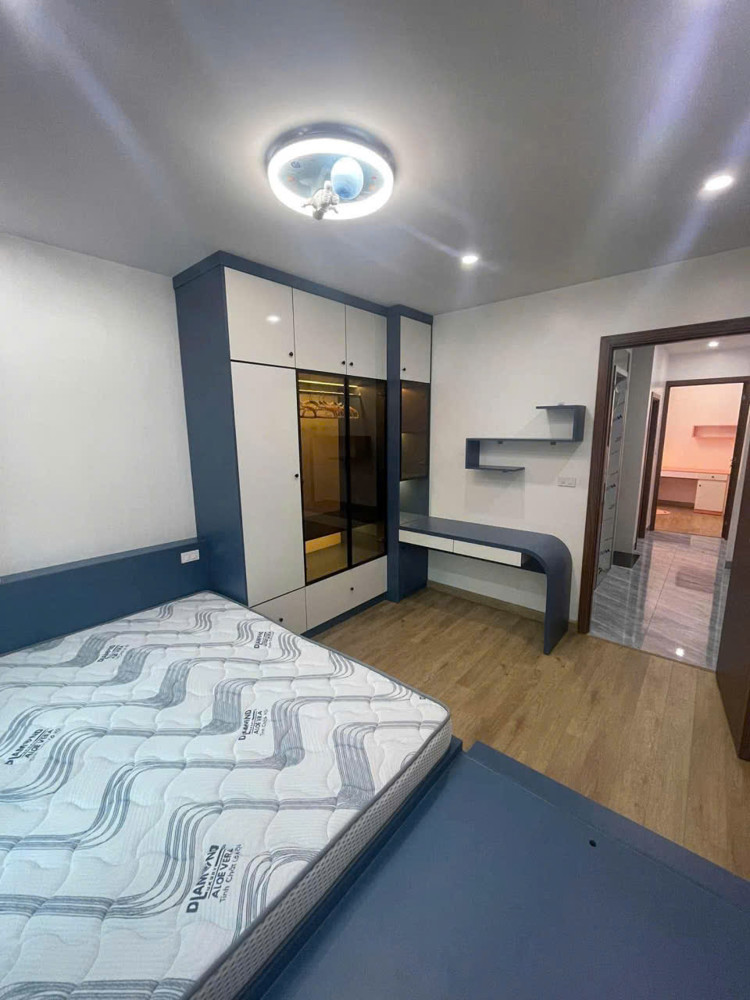 Cực Hiếm Ngọc Thụy – Thang Máy – Full Nội Thất – Giá Chưa Phản Ánh Đúng Giá Trị