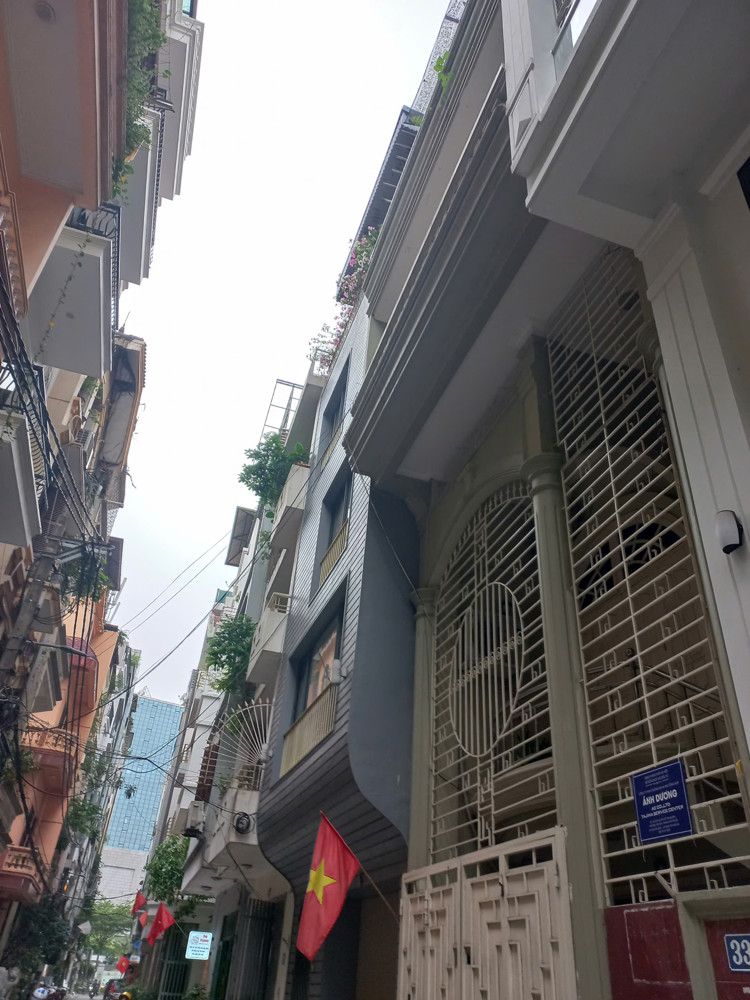 Bán Nhà Phố Nguyễn Thị Định, Trung Hòa Nhân Chính 85M2 Xây 6 Tầng Thang Máy Giá 30 Tỷ