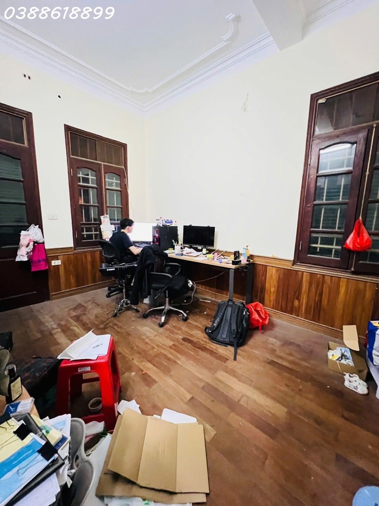 Bán Phân Lô Quan Nhân, Thanh Xuân - 110M2 - Mt 10.5M - Lô Góc Mặt Hồ - Ô Tô Tránh - Chia Được 2