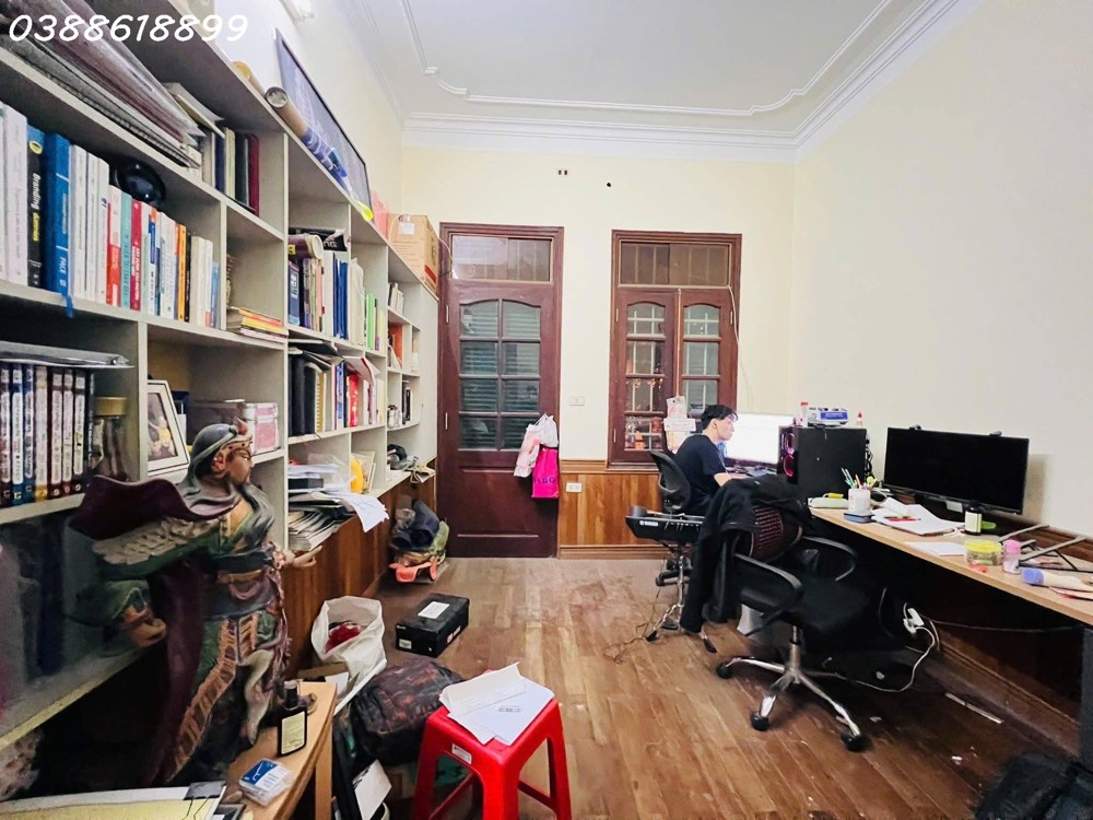 Bán Phân Lô Quan Nhân, Thanh Xuân - 110M2 - Mt 10.5M - Lô Góc Mặt Hồ - Ô Tô Tránh - Chia Được 2