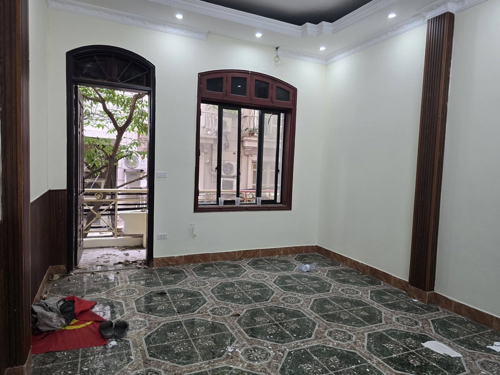 Phân Lô 2 Ô Tô Tránh Nguyễn Chánh 60M 4T Kinh Doanh Cực Tốt, 31.9 Tỷ