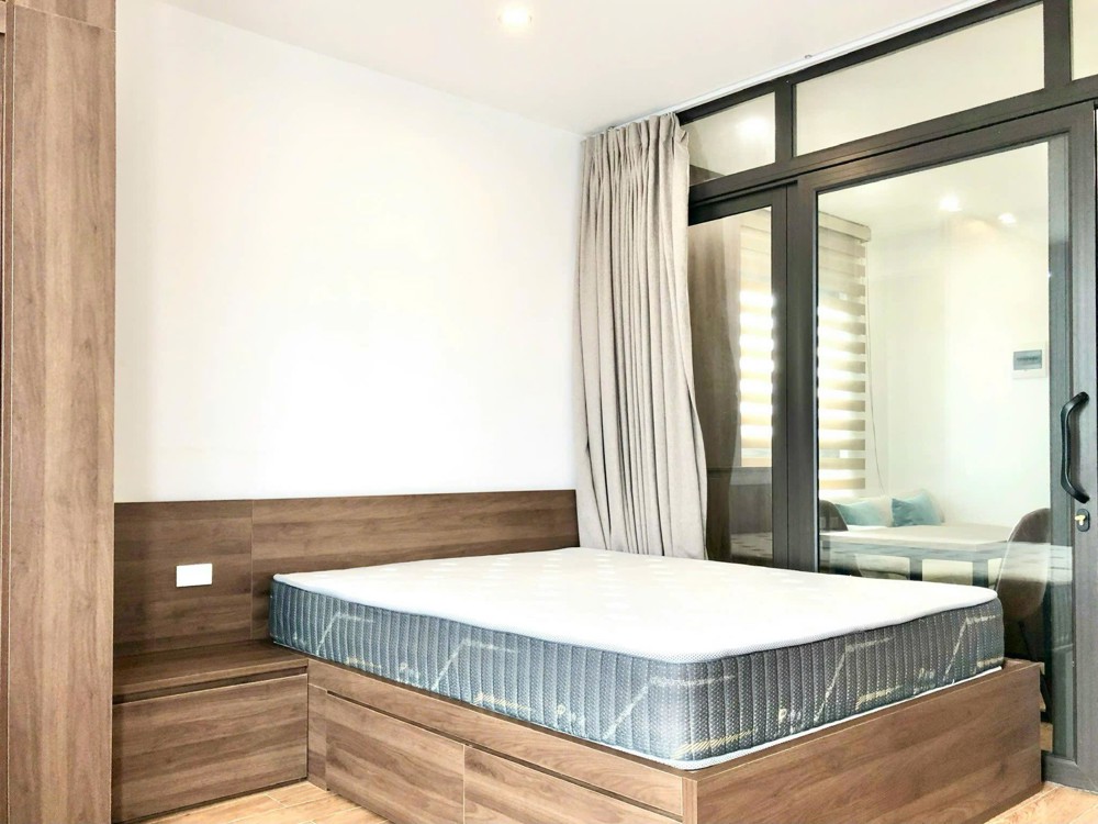 Siêu Dòng Tiền View Hồ Tây Phố Võng Thị 90M 8T Mt 7,6M Giá 52 Tỷ Ngõ Thông- Gần Ô Tô