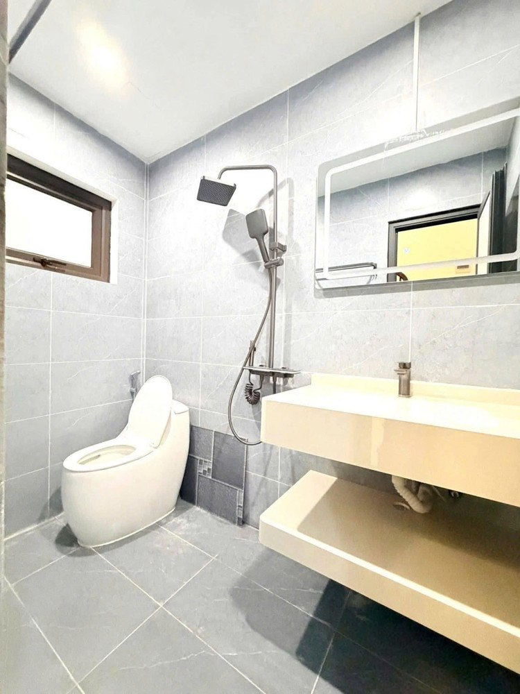 Bán Nhà Hồ Tùng Mậu Cầu Giấy 40M2 – 5 Tầng – 6 Phòng Ngủ – Giá 10.89 Tỷ Nhà Dân Xây, Ở Ngay