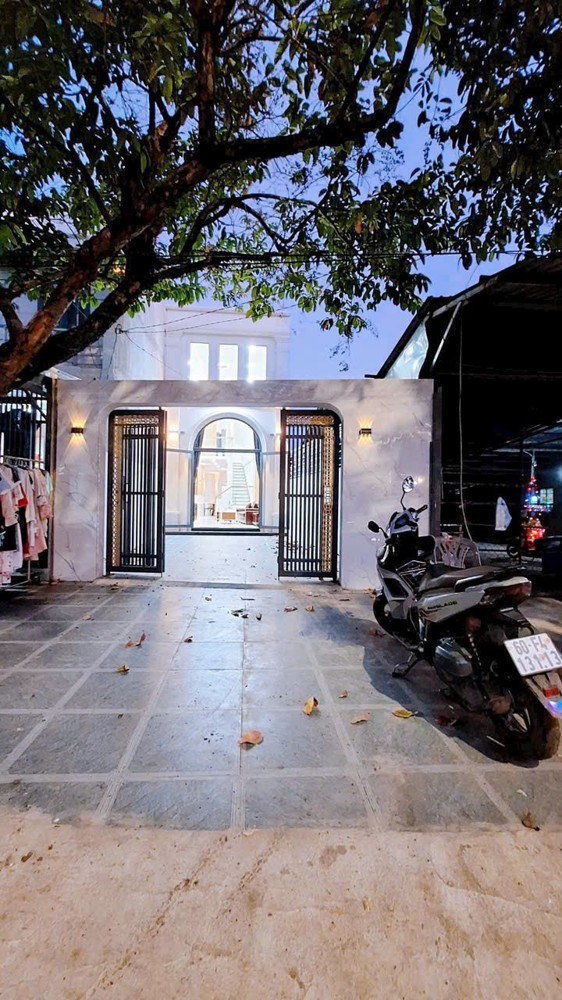 Chính Chủ Cần Bán Nhà Mặt Tiền Kinh Doanh, Đường Nguyễn Thị Tôn, Phường Bửu Hòa, Tp.biên Hòa, Tỉnh