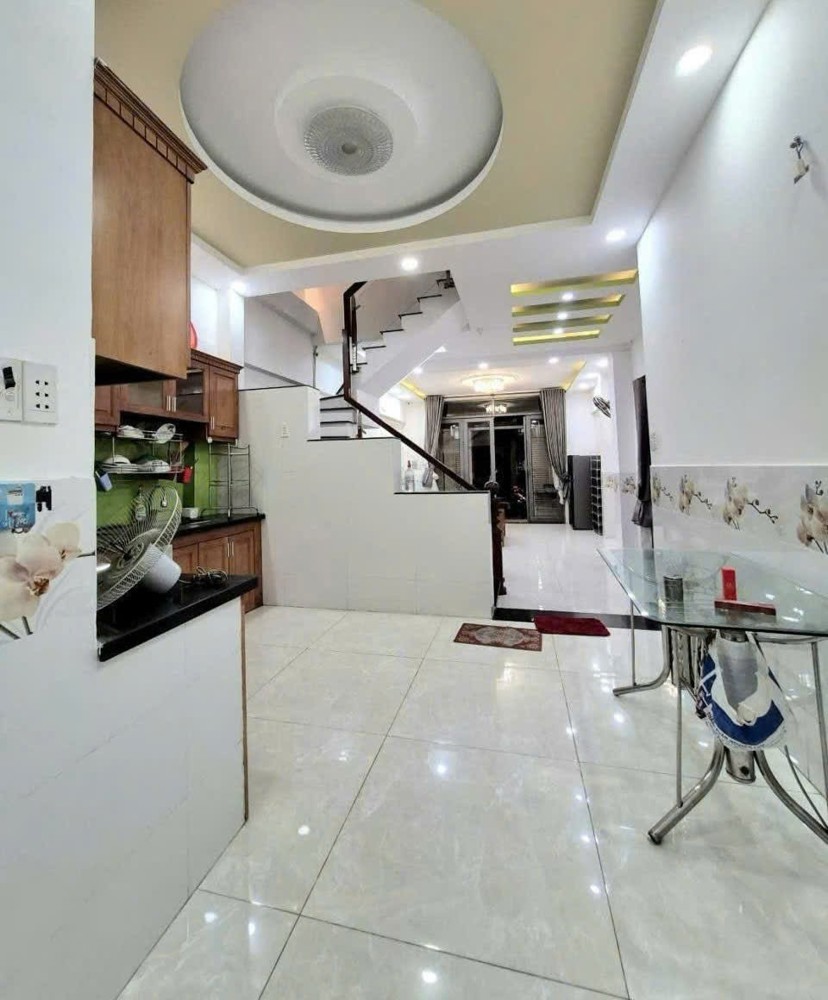 5.5 Tỷ – Hxh – 80M² – Ngang Gần 5M, Nở Hậu 6.8M.p.10, Quang Trung – Gần Thcs Quang Trung